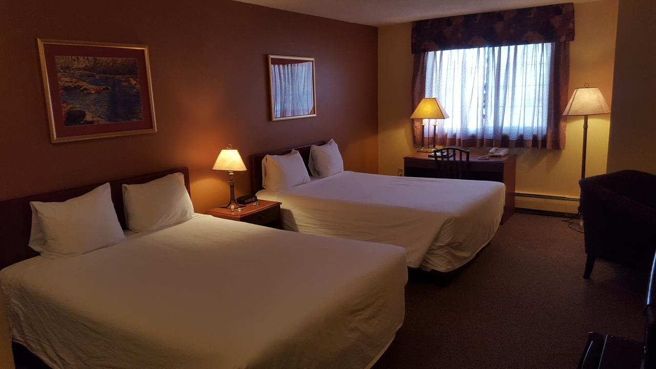 Peace Valley Inns Peace River Exterior photo